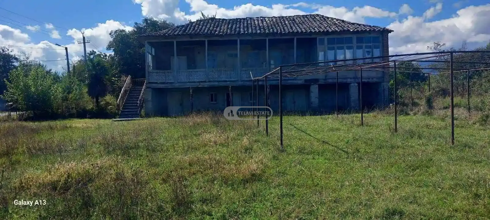 სახლი ხორხელში